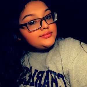 Meet your Posher, Carmen